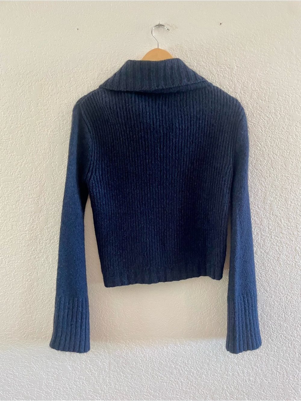 Lily McNeal Merino Alpaca Cropped Cardigan Cowl Neck Bell Sleeve Sz M EUC - Picture 3 of 10